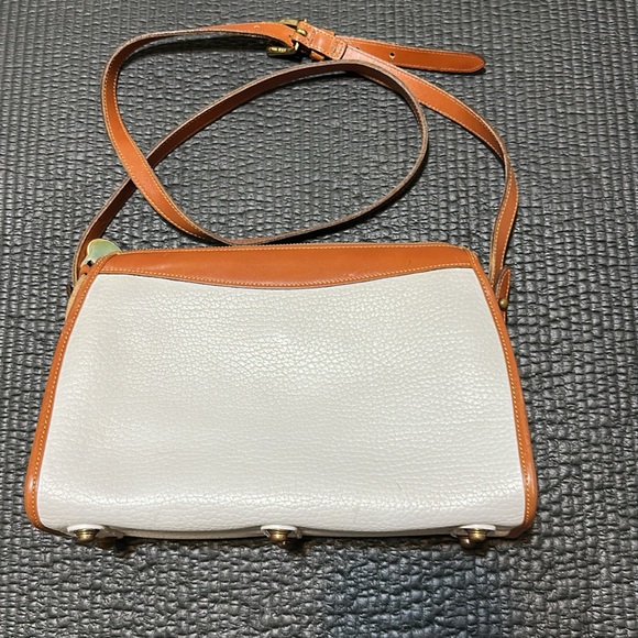 Vintage Dooney & Bourke Crossbody Pebble Leather bag - Picture 2 of 8